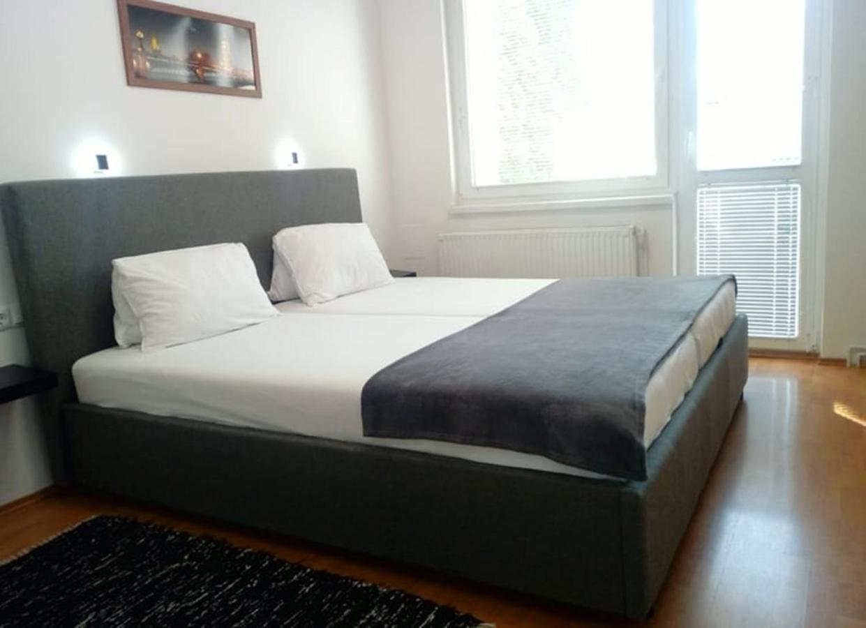 Repose Apartments Hajduszoboszlo Bagian luar foto